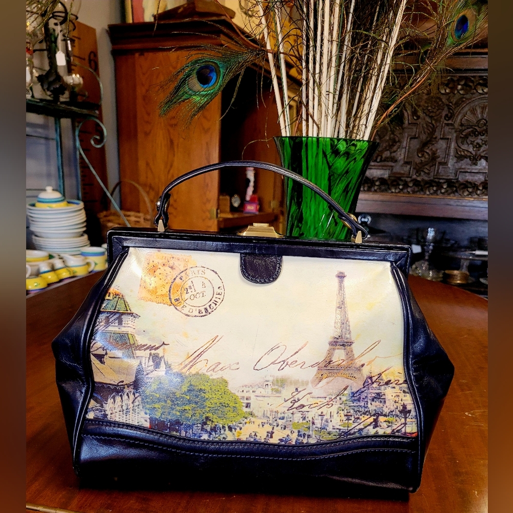 Patricia Nash Limited Edition Signature  Collection